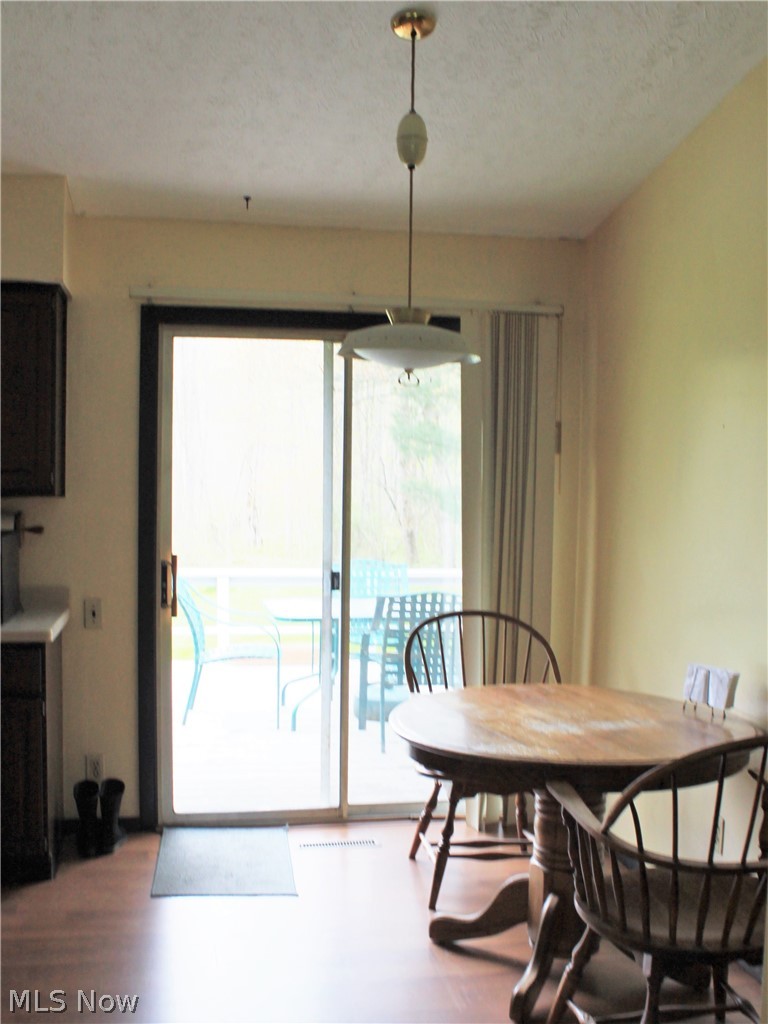 5116 Winchell Road Mantua, OH 44255 - Photo 6 of 26 Dinette (Eat in kitchen)