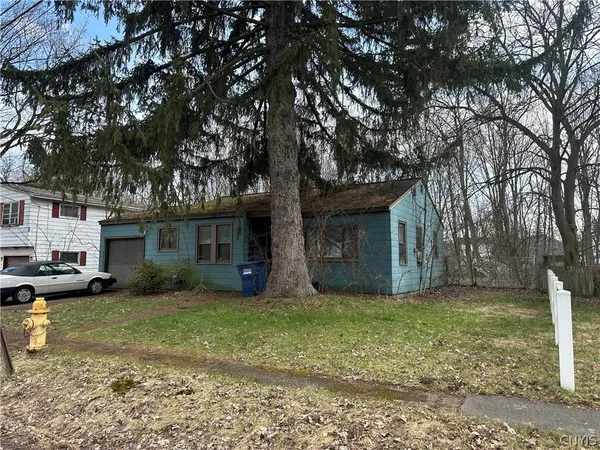 $99,900 | 108 Byrne Place, Syracuse, NY 13205
