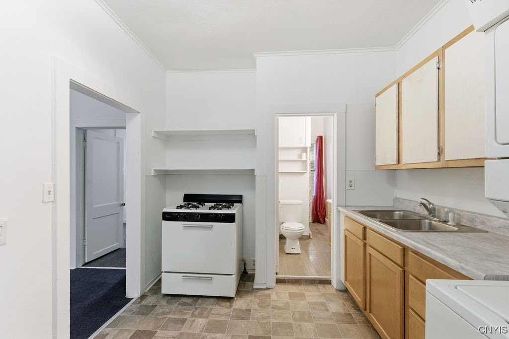 822 Oneida Street Fulton, NY 13069 - Photo 7 of 24