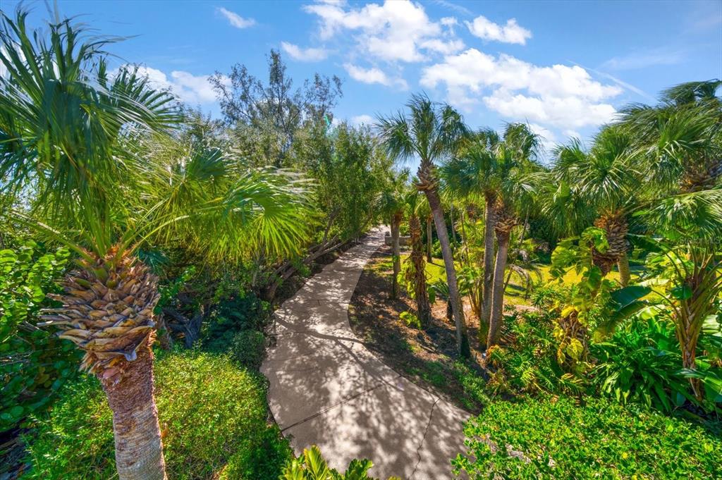 1198 Mandalay Point Road Clearwater, FL 33767 - Photo 11 of 61