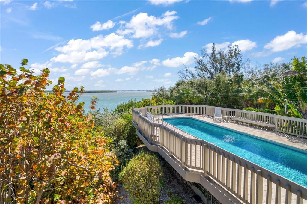 1198 Mandalay Point Road Clearwater, FL 33767 - Photo 24 of 61