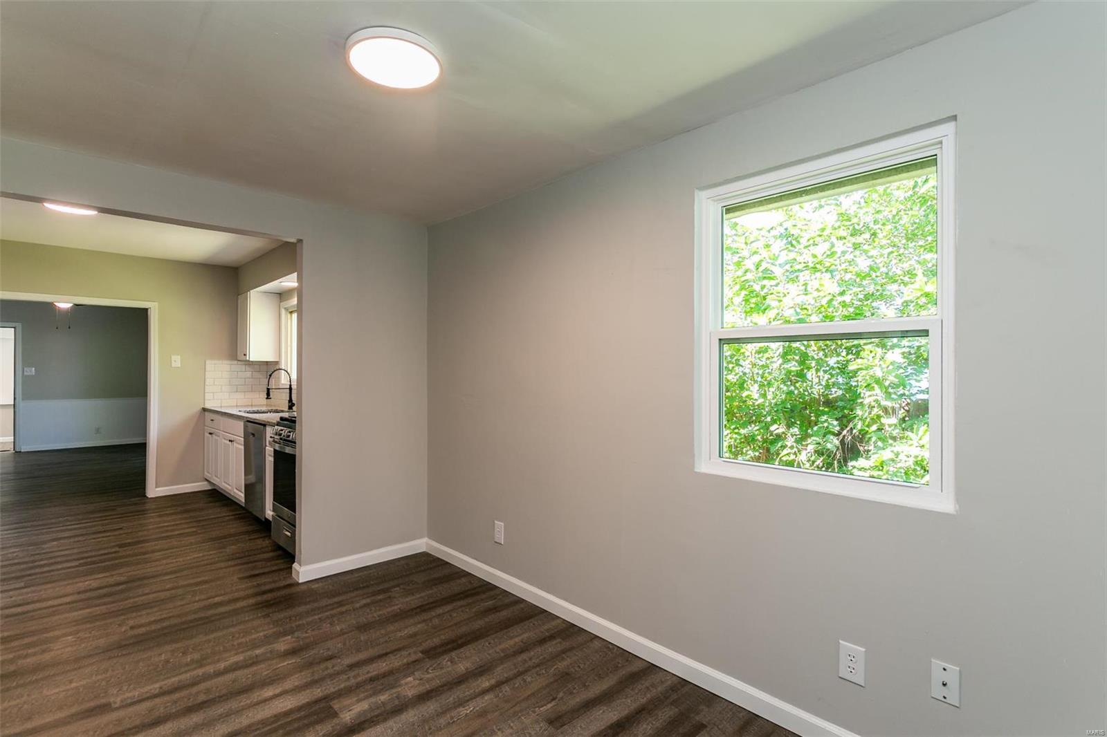 128 West 2nd Street Roxana, IL 62084 - Photo 8 of 17