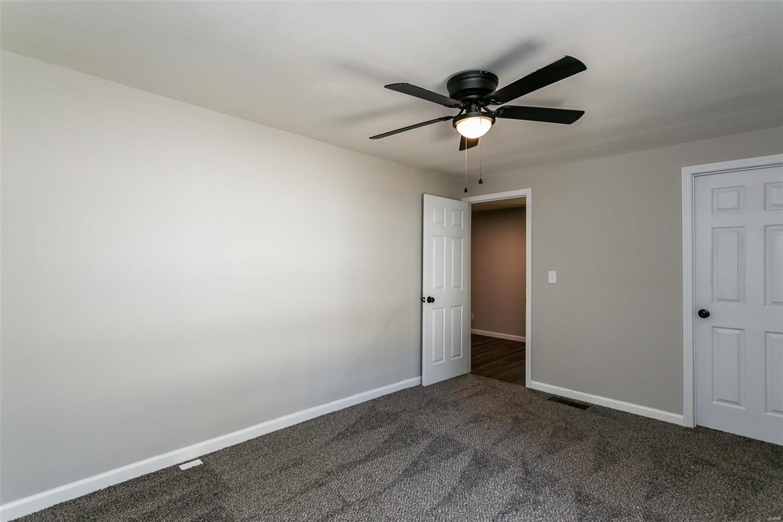 128 West 2nd Street Roxana, IL 62084 - Photo 9 of 17