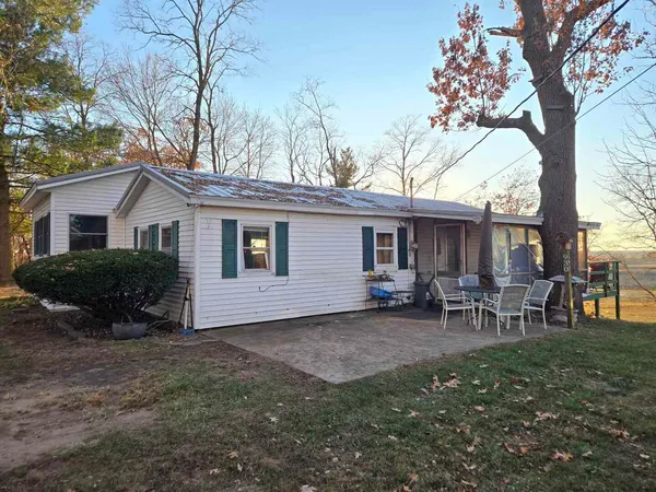 $99,500 | 930 42nd Street, New Boston, IL 61272