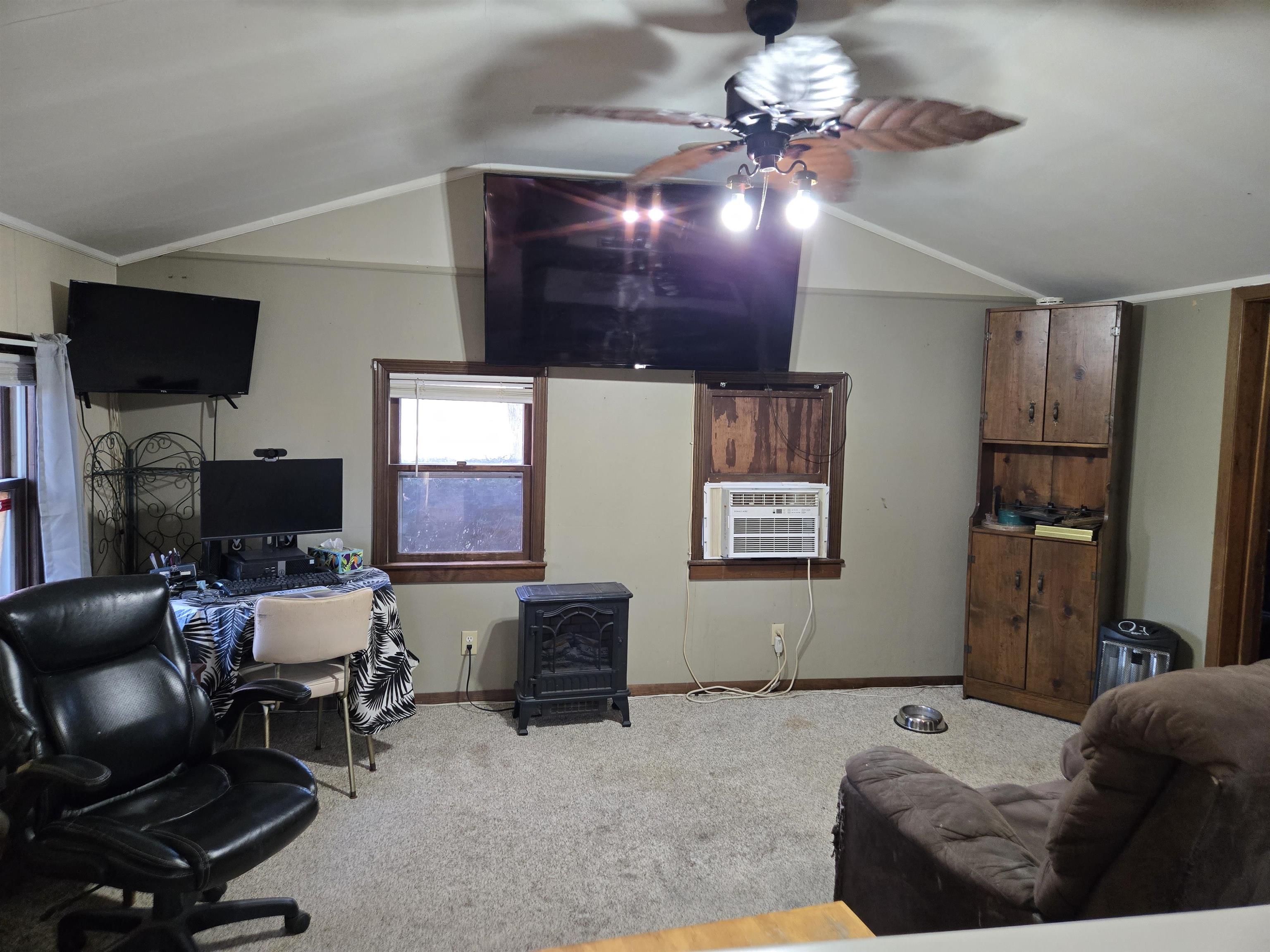 930 42nd Street New Boston, IL 61272 - Photo 4 of 22