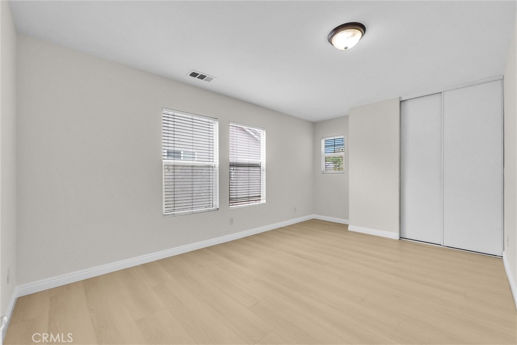5654 Mapleview Drive Riverside, CA 92509 - Photo 18 of 31
