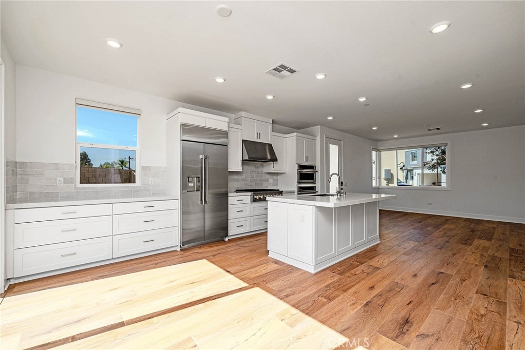 1002 Citron Road Fullerton, CA 92833 - Photo 8 of 40 Gallery Image 8