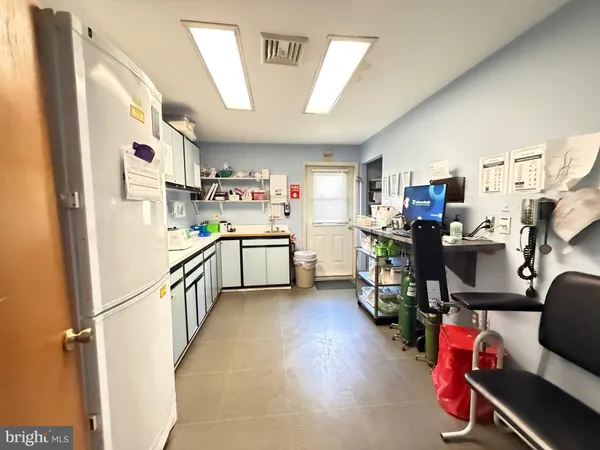 $1,399,000 | 9821 Academy Road, Philadelphia, PA 19114