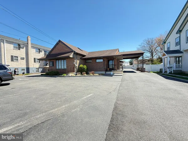 $1,399,000 | 9821 Academy Road, Philadelphia, PA 19114