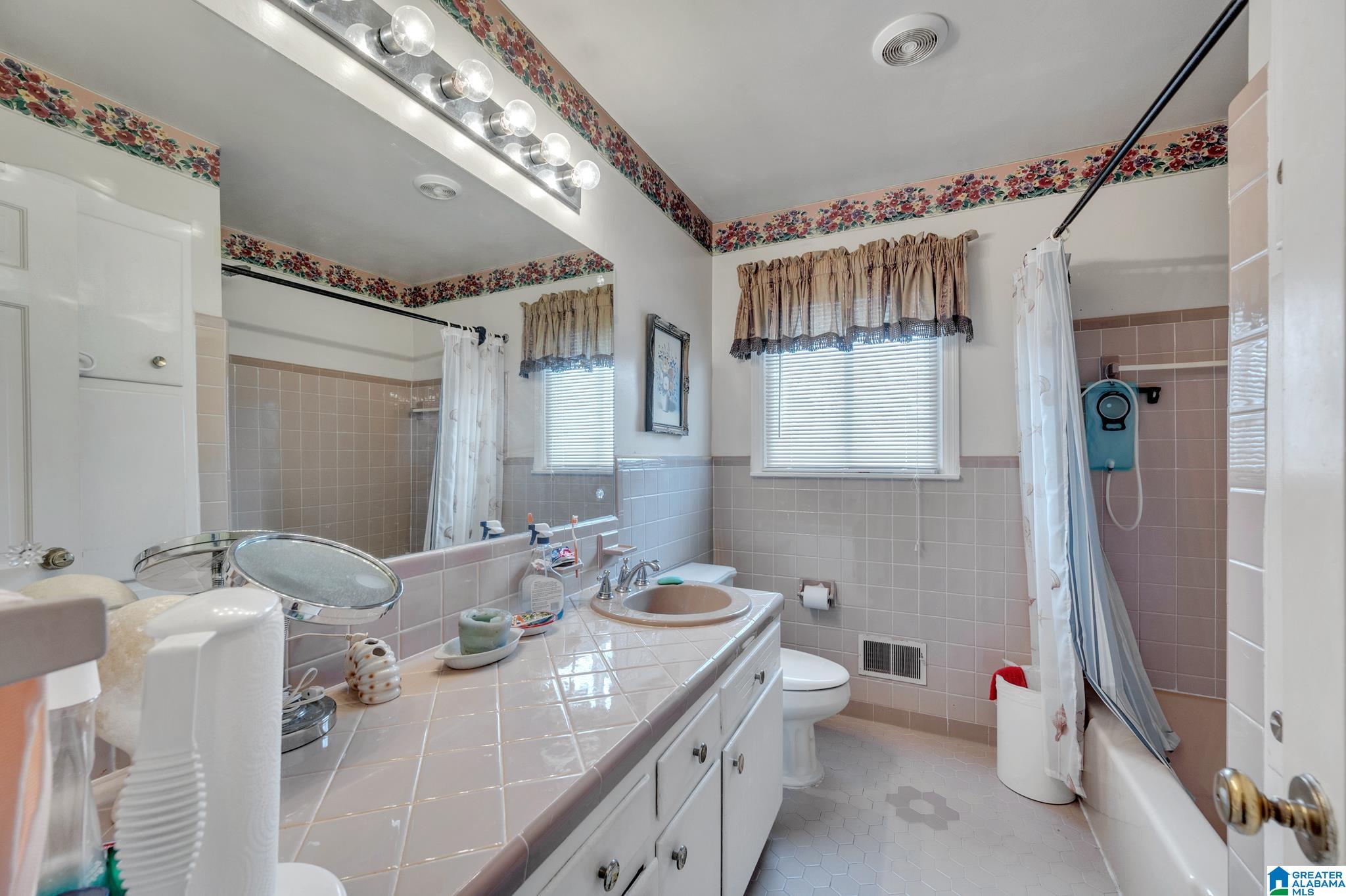 641 Forestwood Road Birmingham, AL 35214 - Photo 11 of 21