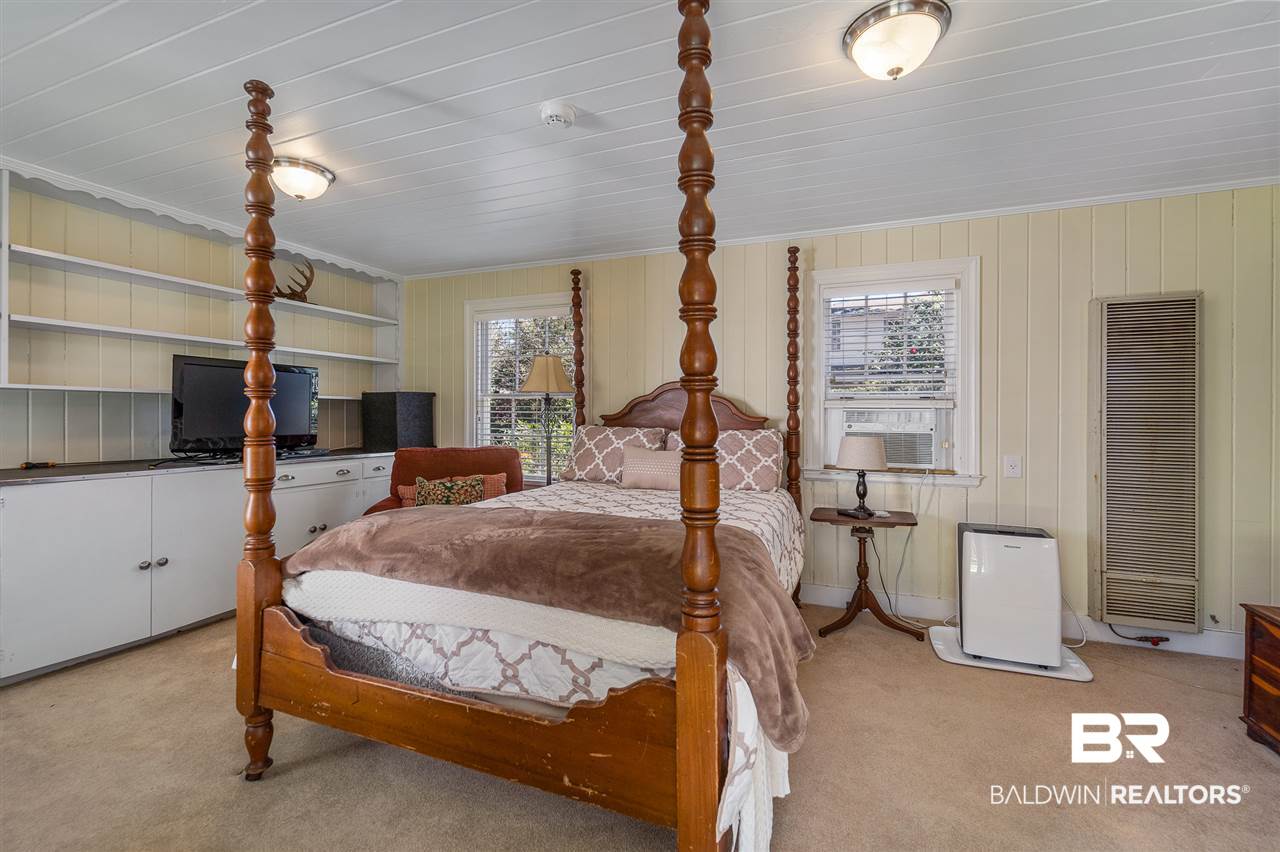 1912 Dauphin Street Mobile, AL 36606 - Photo 32 of 40