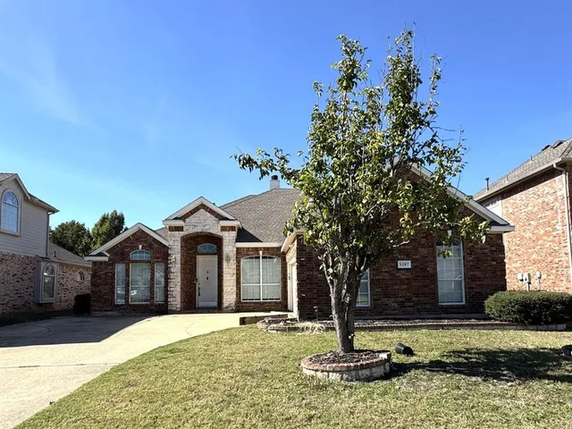 $3,195 | 5287 West Cove Way, Grand Prairie, TX 75052