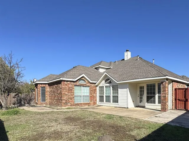$3,195 | 5287 West Cove Way, Grand Prairie, TX 75052