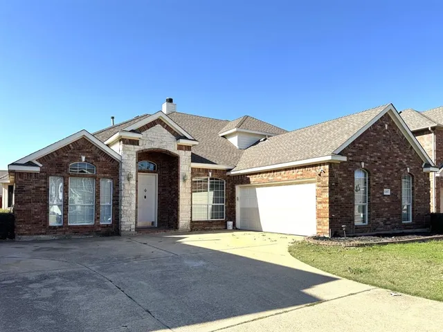 $3,195 | 5287 West Cove Way, Grand Prairie, TX 75052