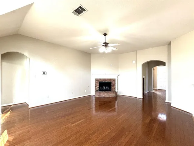 $3,195 | 5287 West Cove Way, Grand Prairie, TX 75052