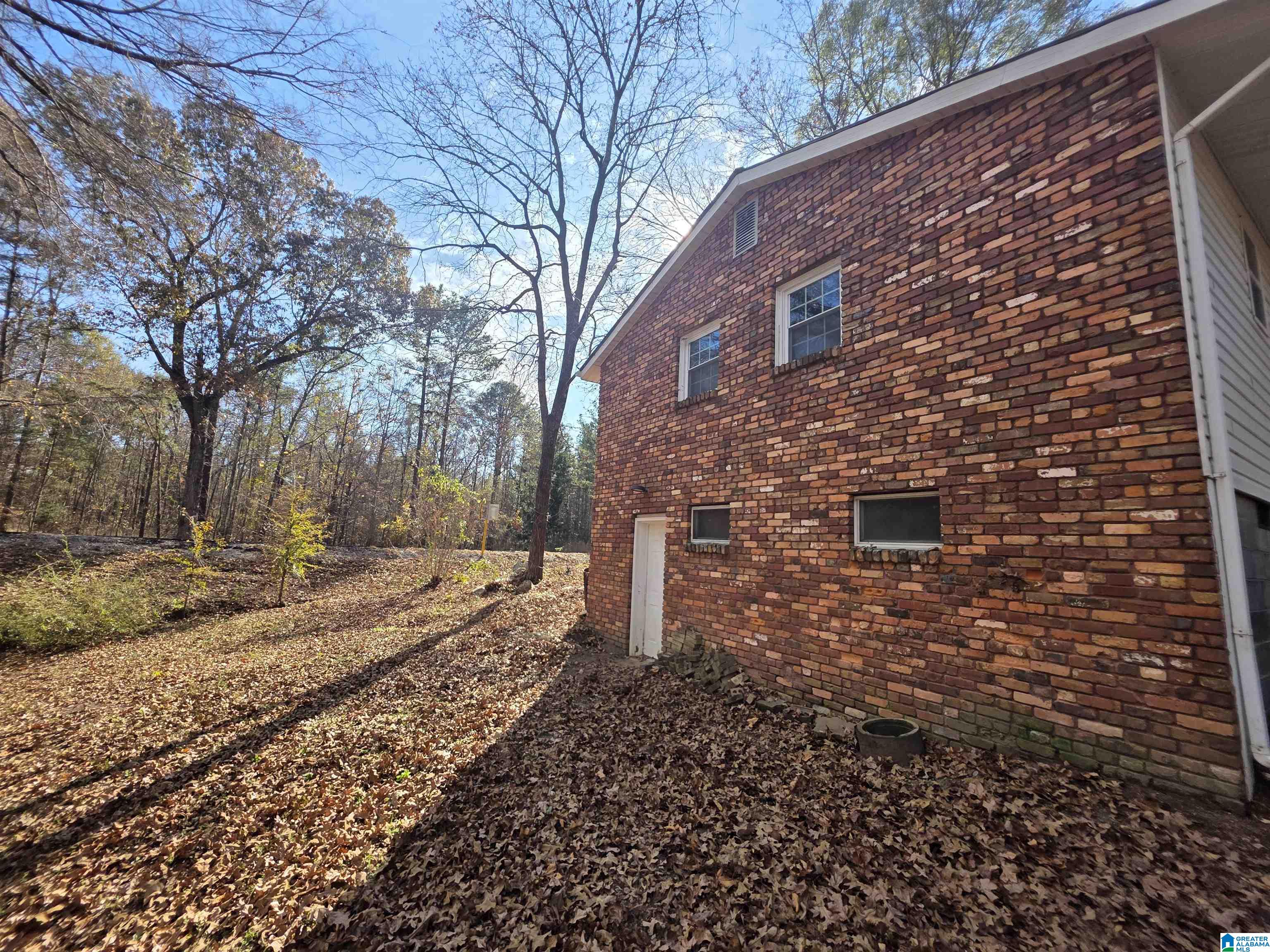 7042 Stemley Bridge Road Talladega, AL 35160 - Photo 3 of 19