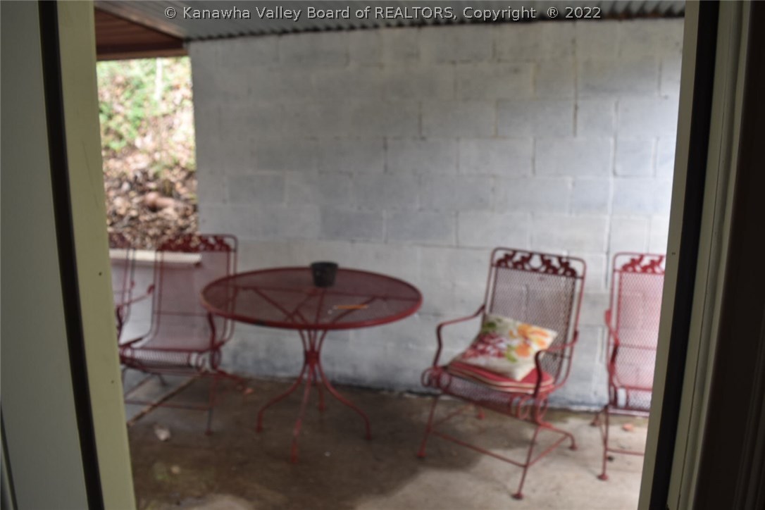 1774 Midway Road Sumerco, WV 25567 - Photo 10 of 23 Gallery Image 10
