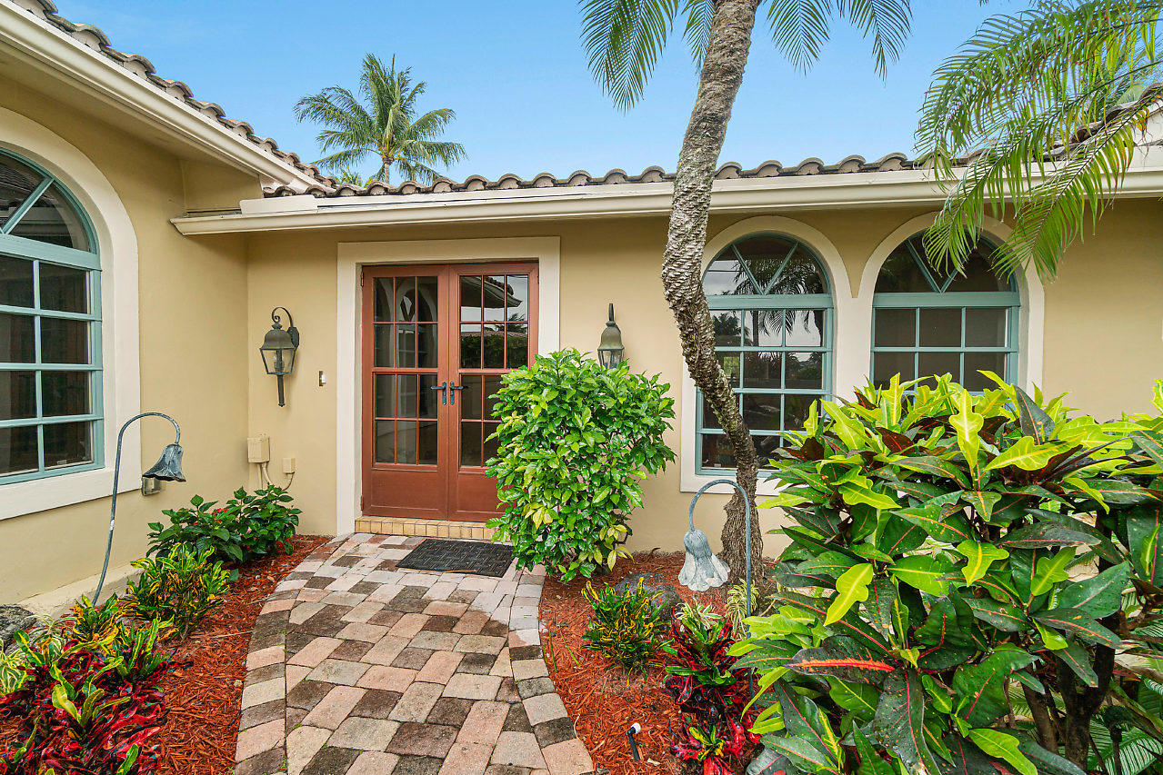 7320 Northeast Bay Cove Court Boca Raton, FL 33487 - Photo 13 of 56 7320 NE Bay Cove Ct, Boca Raton, FL