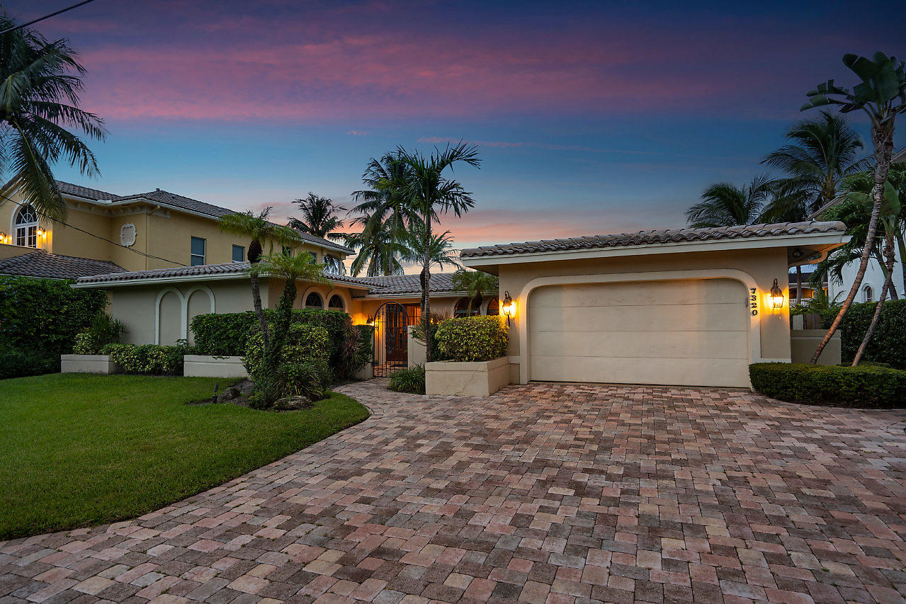 7320 Northeast Bay Cove Court Boca Raton, FL 33487 - Photo 19 of 56 7320 NE Bay Cove Ct, Boca Raton, FL