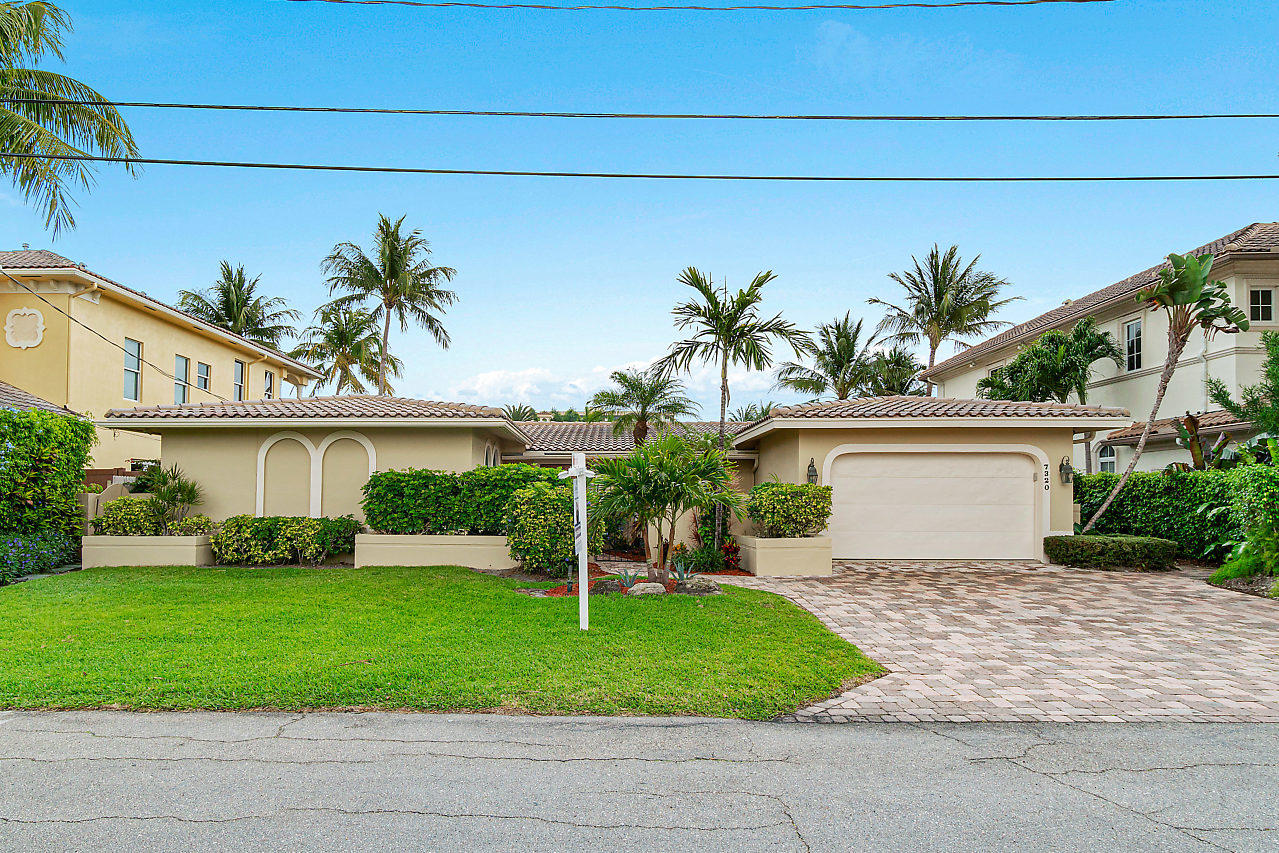 7320 Northeast Bay Cove Court Boca Raton, FL 33487 - Photo 10 of 56 7320 NE Bay Cove Ct, Boca Raton, FL