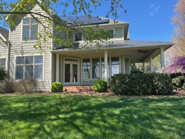 $925,000 | 30 Trap Lane, Verona, VA 24482