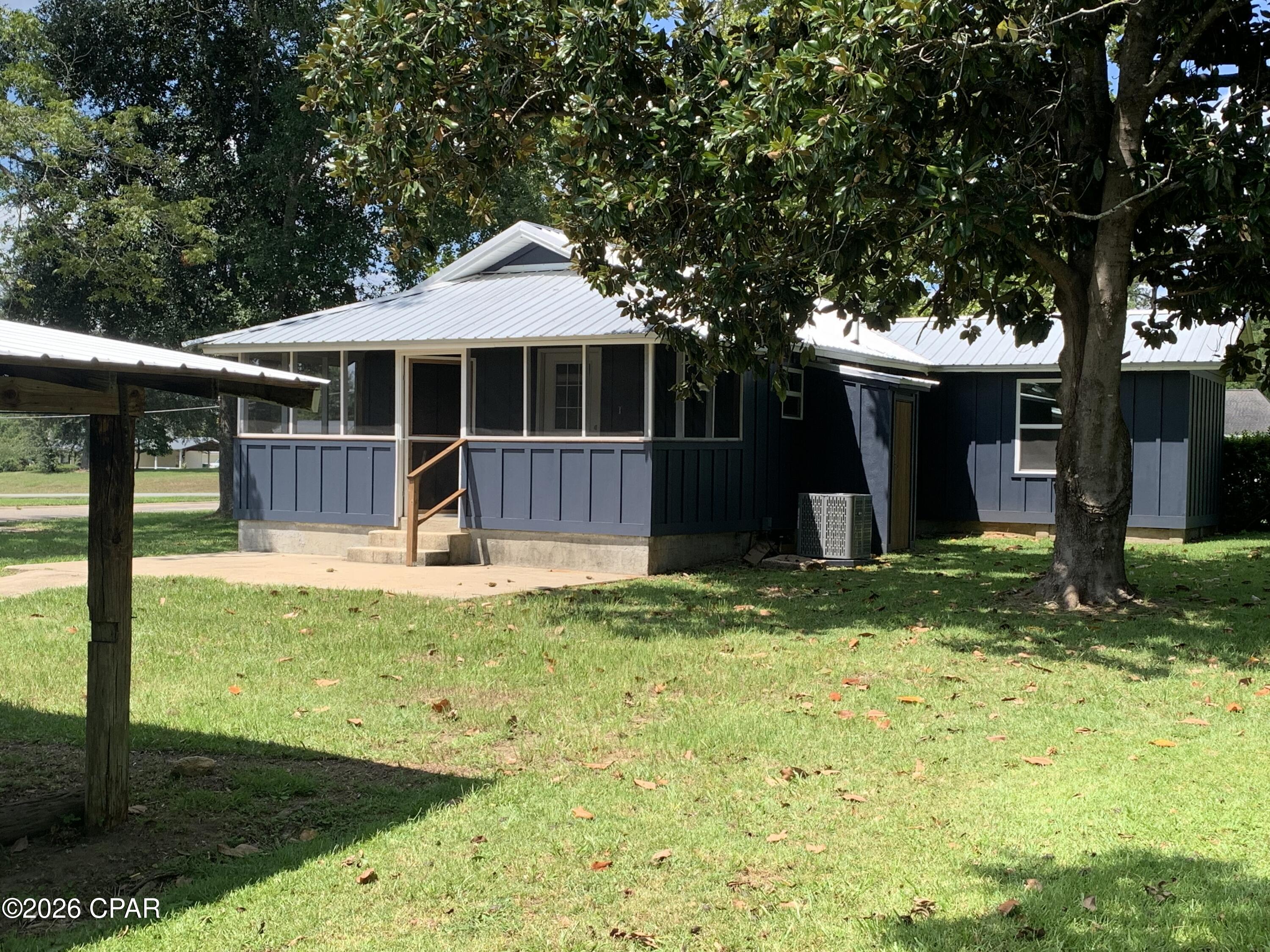 2098 River Road Sneads, FL 32460 - Photo 3 of 47 Gallery Image 3
