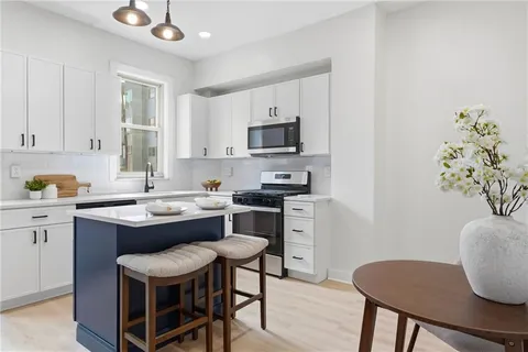 $399,000 | 172 49th Street, Pittsburgh, PA 15201