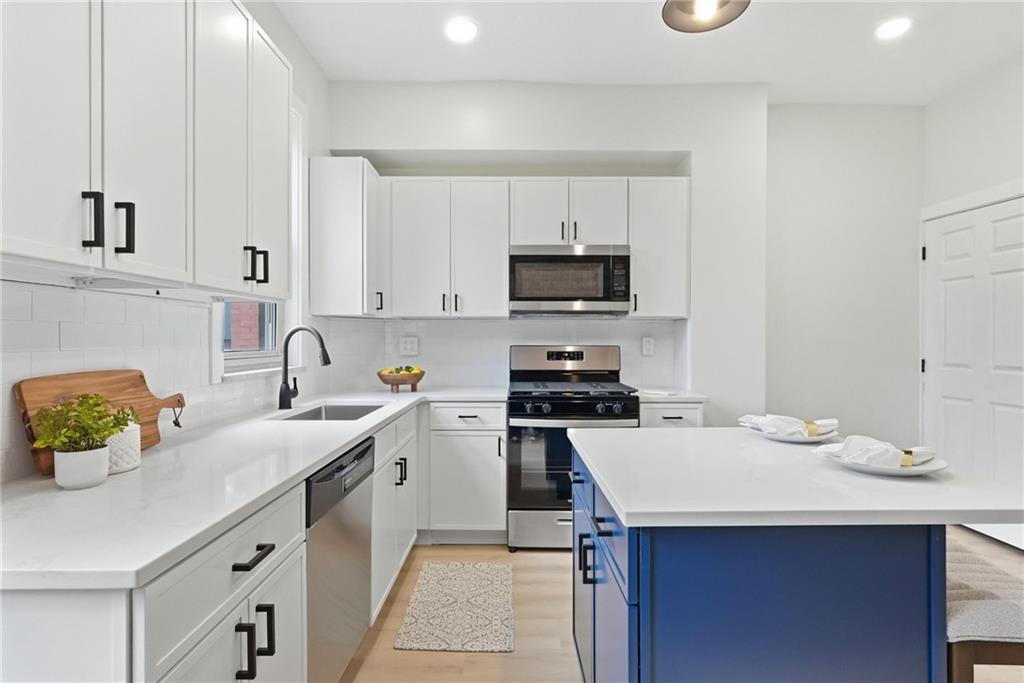 172 49th Street Pittsburgh, PA 15201 - Photo 16 of 49