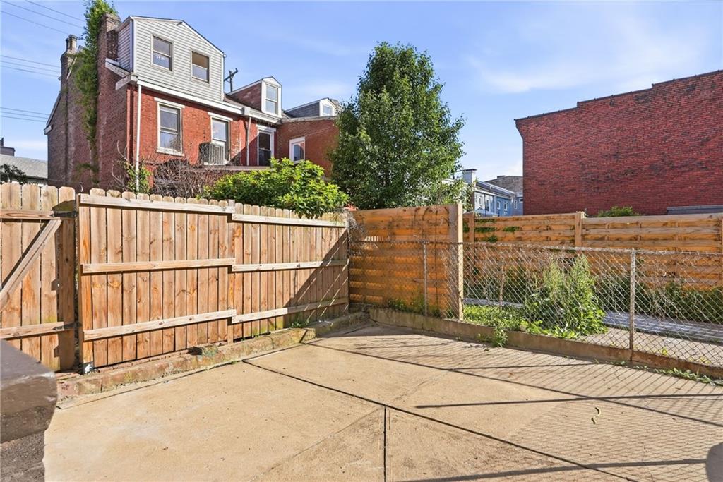 172 49th Street Pittsburgh, PA 15201 - Photo 40 of 49