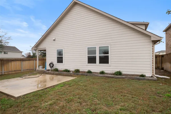 $2,500 | 17332 Gabbro Drive, Pflugerville, TX 78660