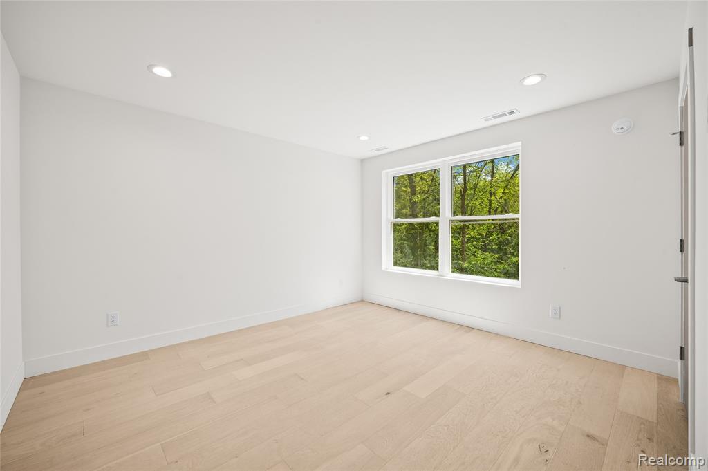 18654 Old Field Road New Buffalo, MI 49117 - Photo 42 of 51