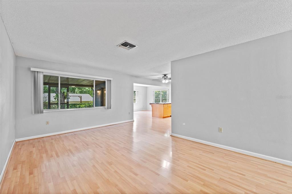 2334 Citrus Hill Road Palm Harbor, FL 34683 - Photo 8 of 30