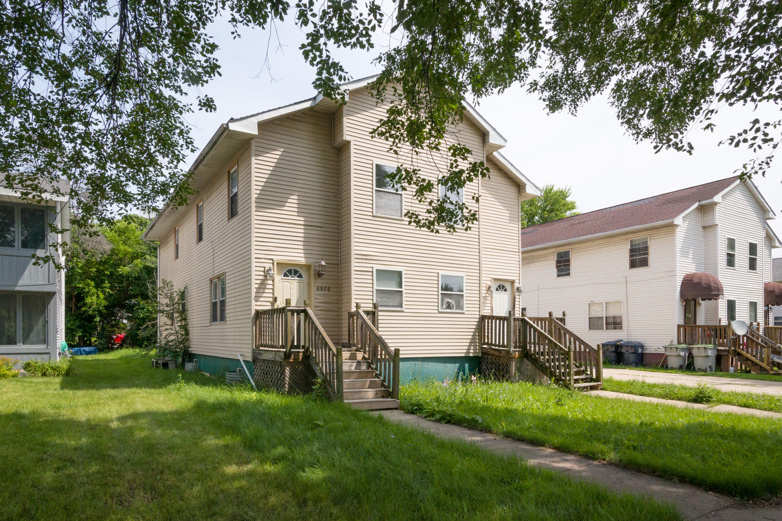 6824 West Mill Road, Unit 6826 Milwaukee, WI 53218 - Photo 3 of 13 2024-07-10_rental-properties-026