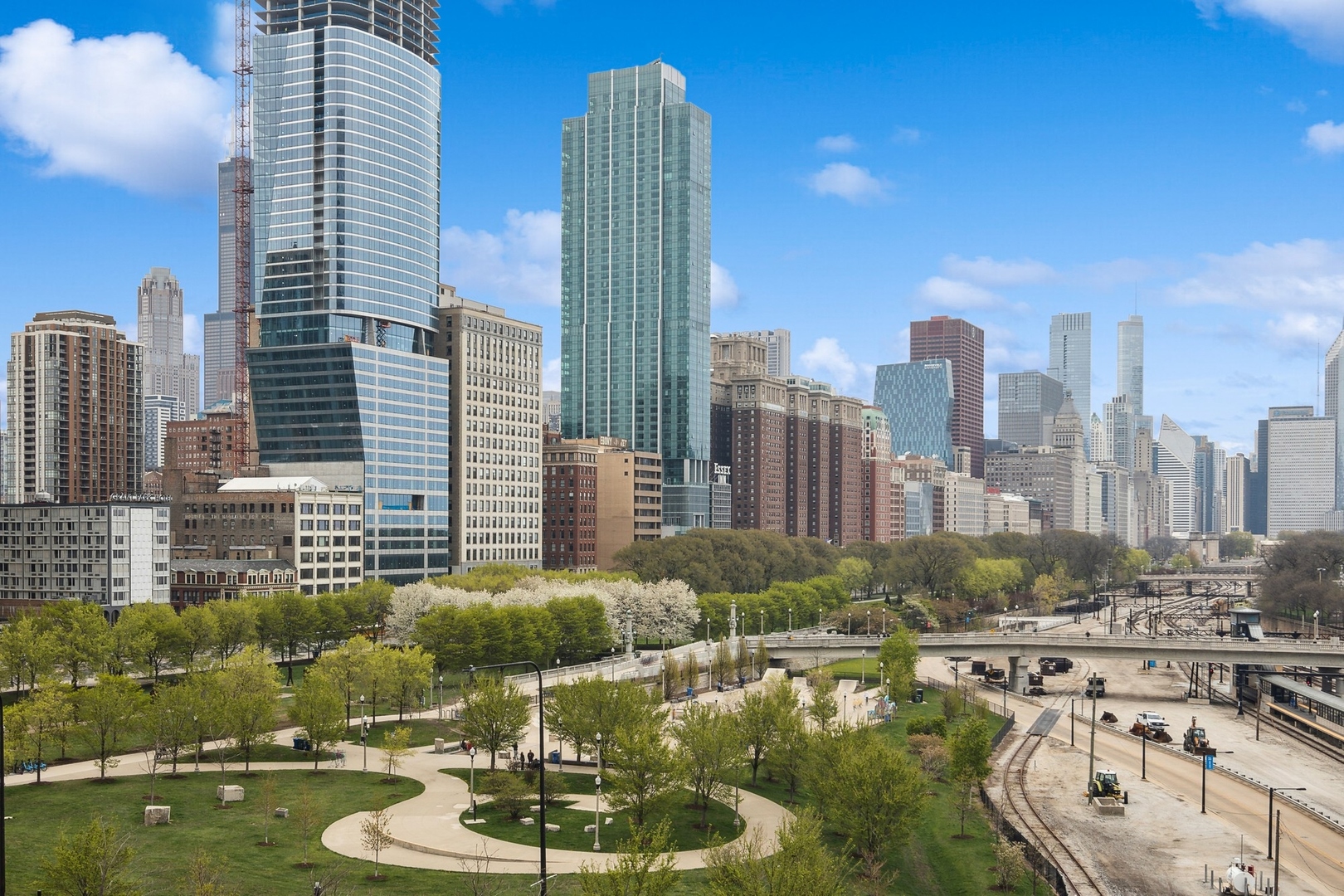 1211 South Prairie Avenue, Unit 606 Chicago, IL 60605 - Photo 37 of 44 a view of a city with tall buildings