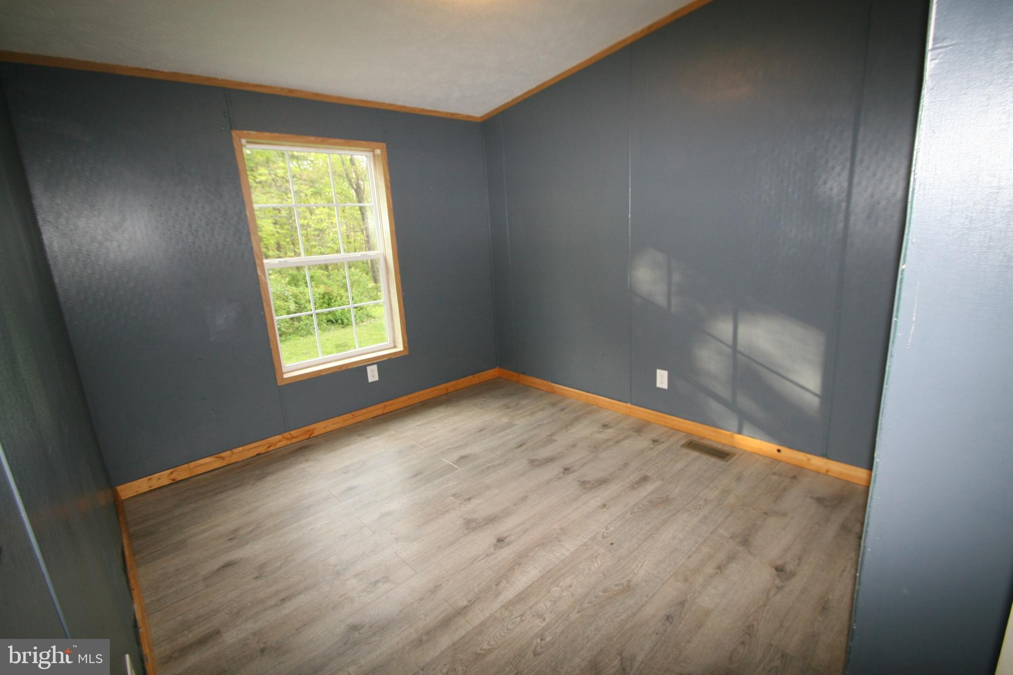24968 Locke Road Fort Loudon, PA 17224 - Photo 15 of 22 Bedroom