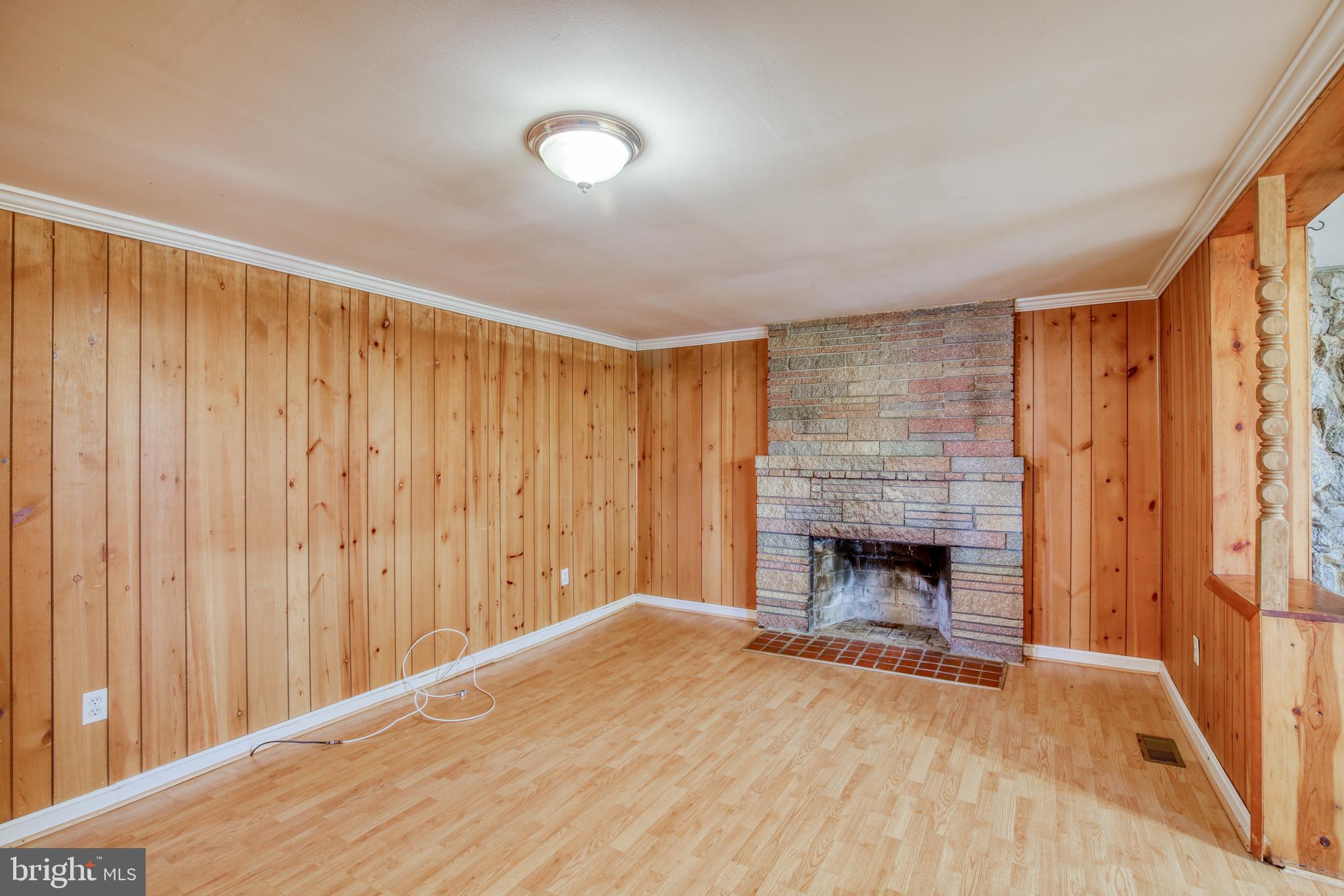316 Gun Club Road Stephenson, VA 22656 - Photo 11 of 25 Family room