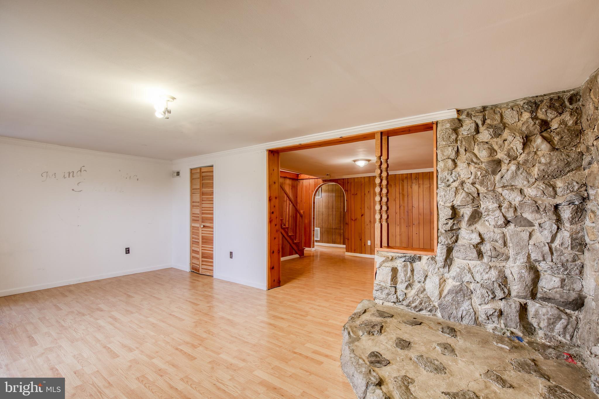 316 Gun Club Road Stephenson, VA 22656 - Photo 15 of 25 Living room