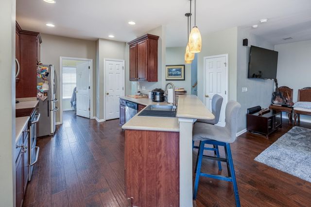 $460,000 | 7316 Water Thrush Court, Hanahan, SC 29410