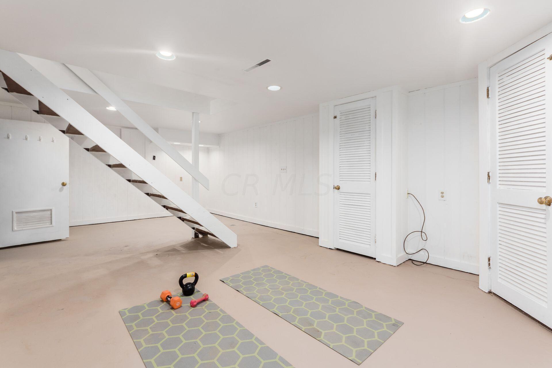 4220 Camborne Road Columbus, OH 43220 - Photo 31 of 45 BASEMENT!