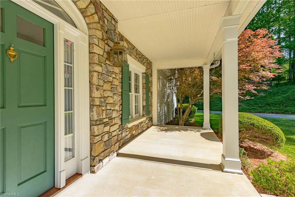 3260 Beroth Road Pfafftown, NC 27040 - Photo 5 of 29 Gallery Image 5