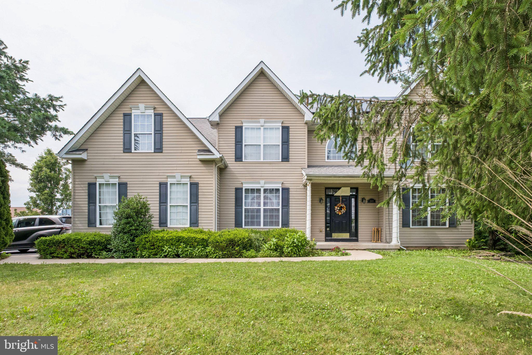 211 Tollgate Road Quakertown, PA 18951 - Photo 2 of 45