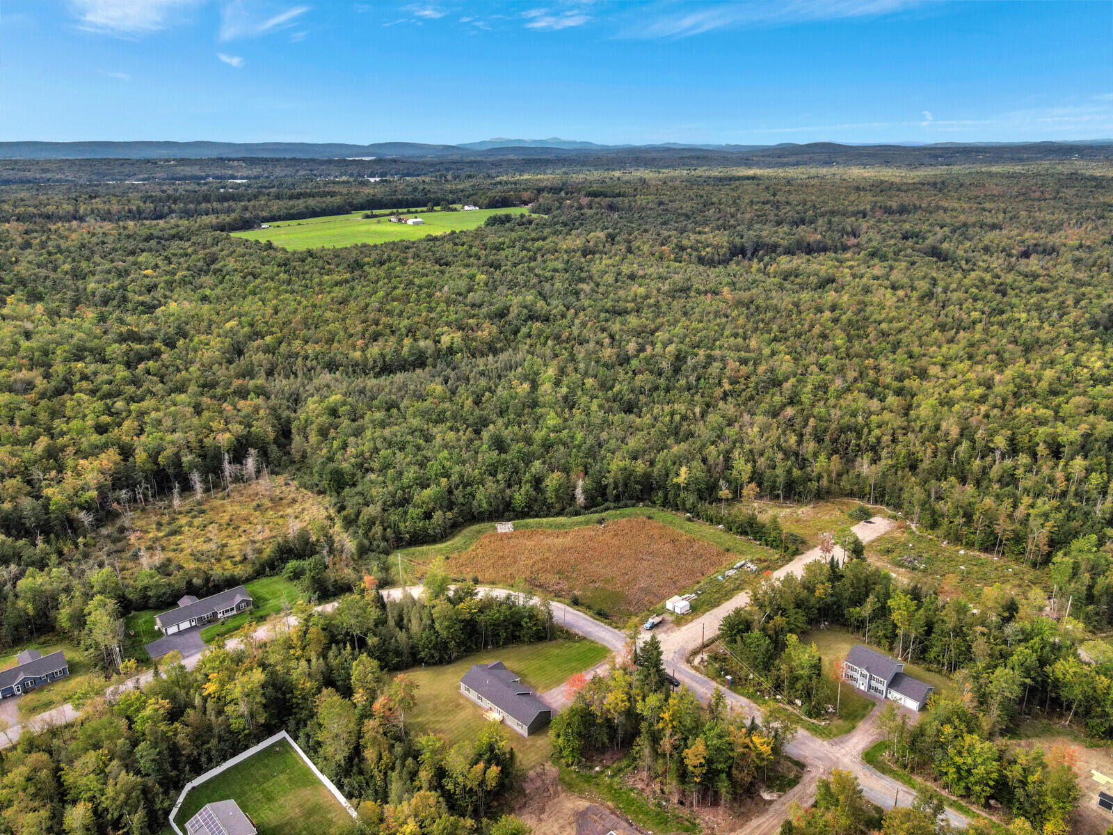 25 May Way Sidney, ME 04330 - Photo 12 of 73 12_DJI_0438_DxO_mls