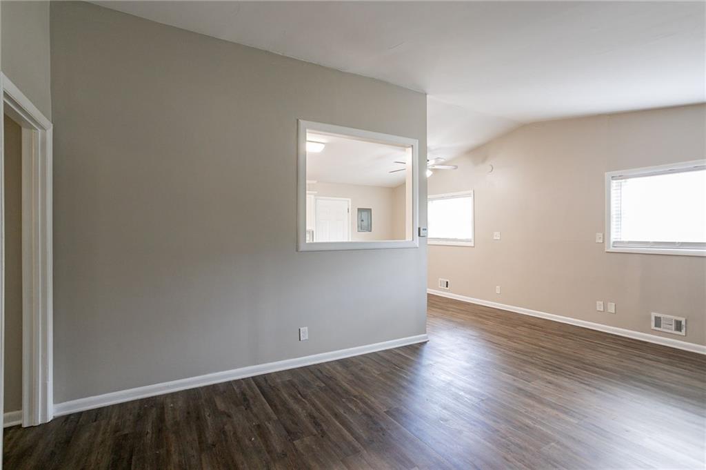 2460 Tyler Way Decatur, GA 30032 - Photo 12 of 33