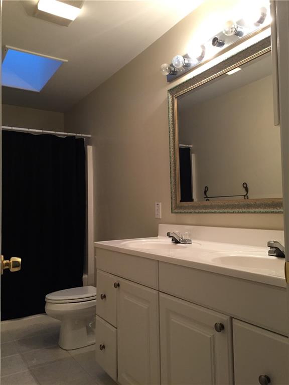 685 Garibaldi Street Southwest Atlanta, GA 30310 - Photo 8 of 9