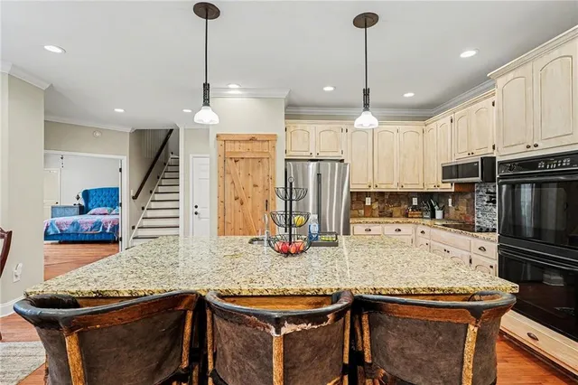 $750,000 | 688 South Bethany Road, Locust Grove, GA 30248