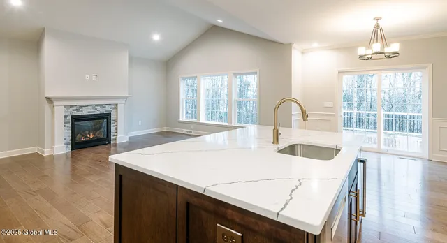 $749,300 | 38 Heritage Way, Bethlehem, NY 12158