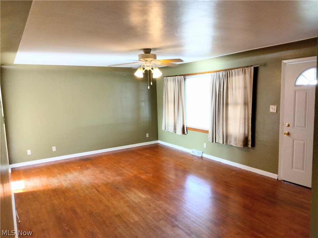 3889 Burkey Road Youngstown, OH 44515 - Photo 7 of 34 Gallery Image 7