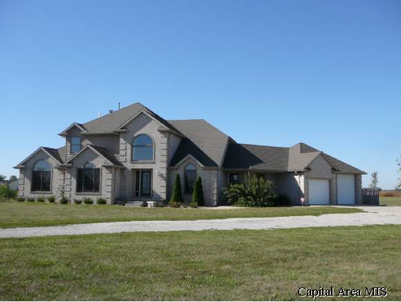 5773 Barlow Road Riverton, IL 62561 - Photo 1 of 7 Gallery Image 1