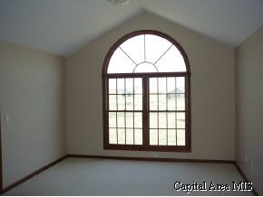 5773 Barlow Road Riverton, IL 62561 - Photo 7 of 7 Gallery Image 7