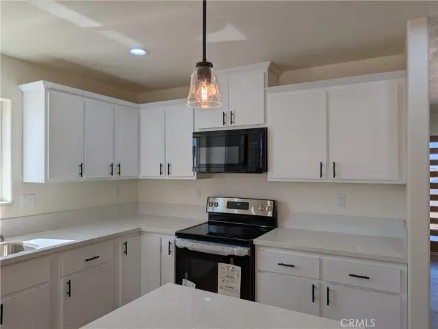 $377,000 | 9878 Magnolia Avenue, California City, CA 93523